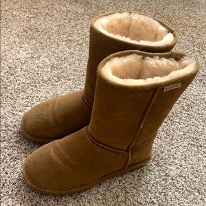 Bearpaw boots